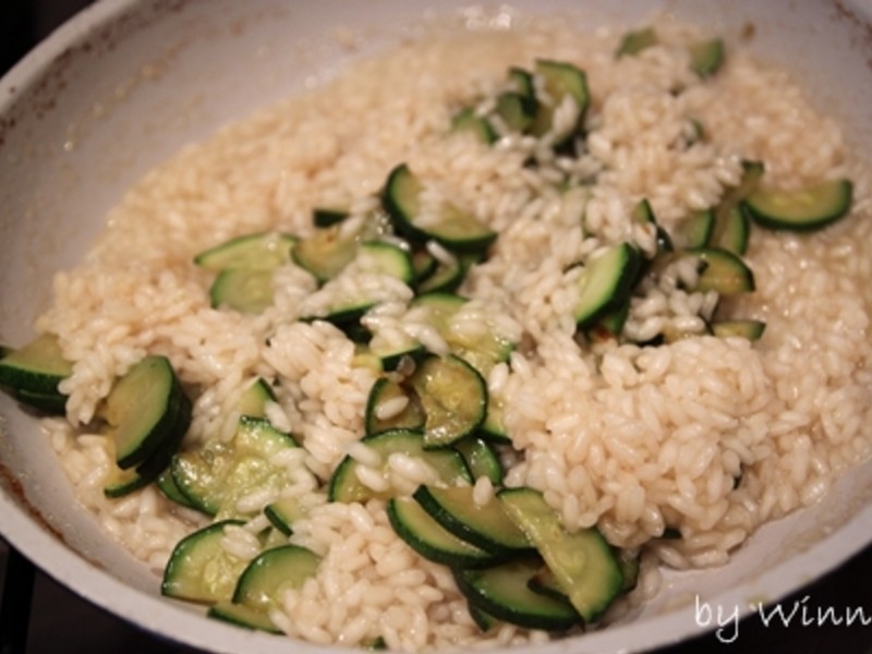 Ϻڹ Risotto con gamberi e zucchine