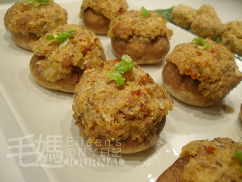 hĢ Stuffed Mushrooms