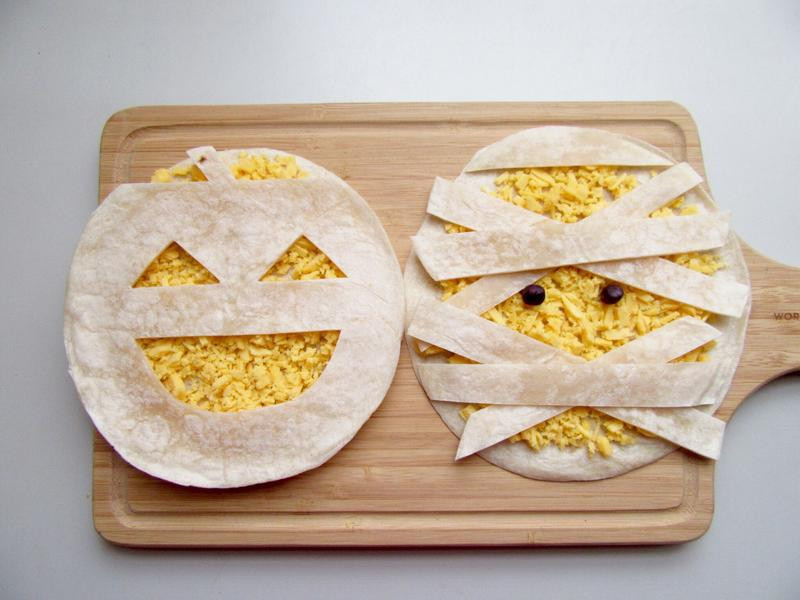 ʥڡ˾ױquesadilla