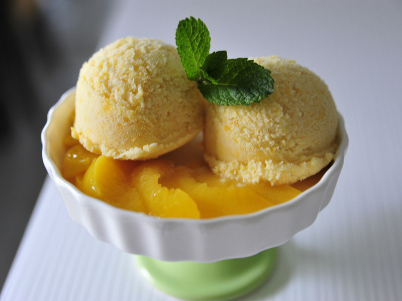 ұ | Peach Ice Cream