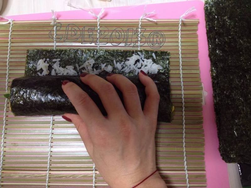 CDE ʽ㷹?? ??Chamchi Kimbap