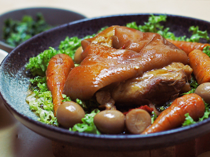 ʳס Stewed Pork Hocks