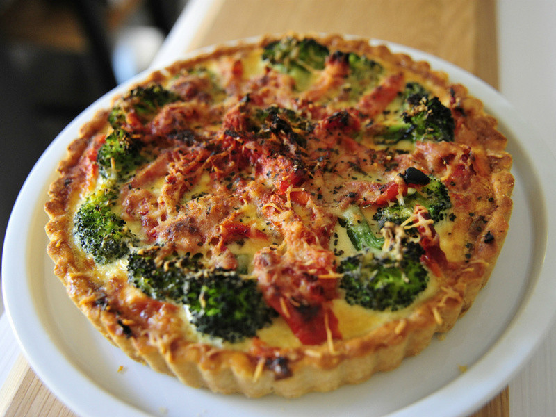 ʽ㳦Ѹ | Ham & Sundry Tomato Quiche